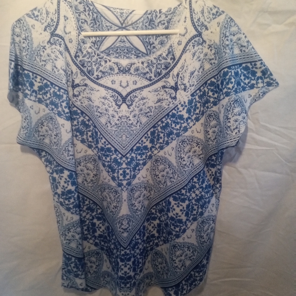 Style & Co. Asymmetrical Blue and White Blouse - Picture 1 of 2